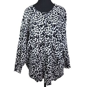 Signature Collection Black and White Animal Print Cardigan  Size 1X